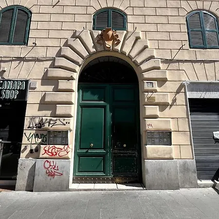 Dreams Under The Trees - Metro Termini Řím